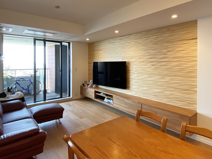 深呼吸するリビングで五感を満たされて　港区H様邸